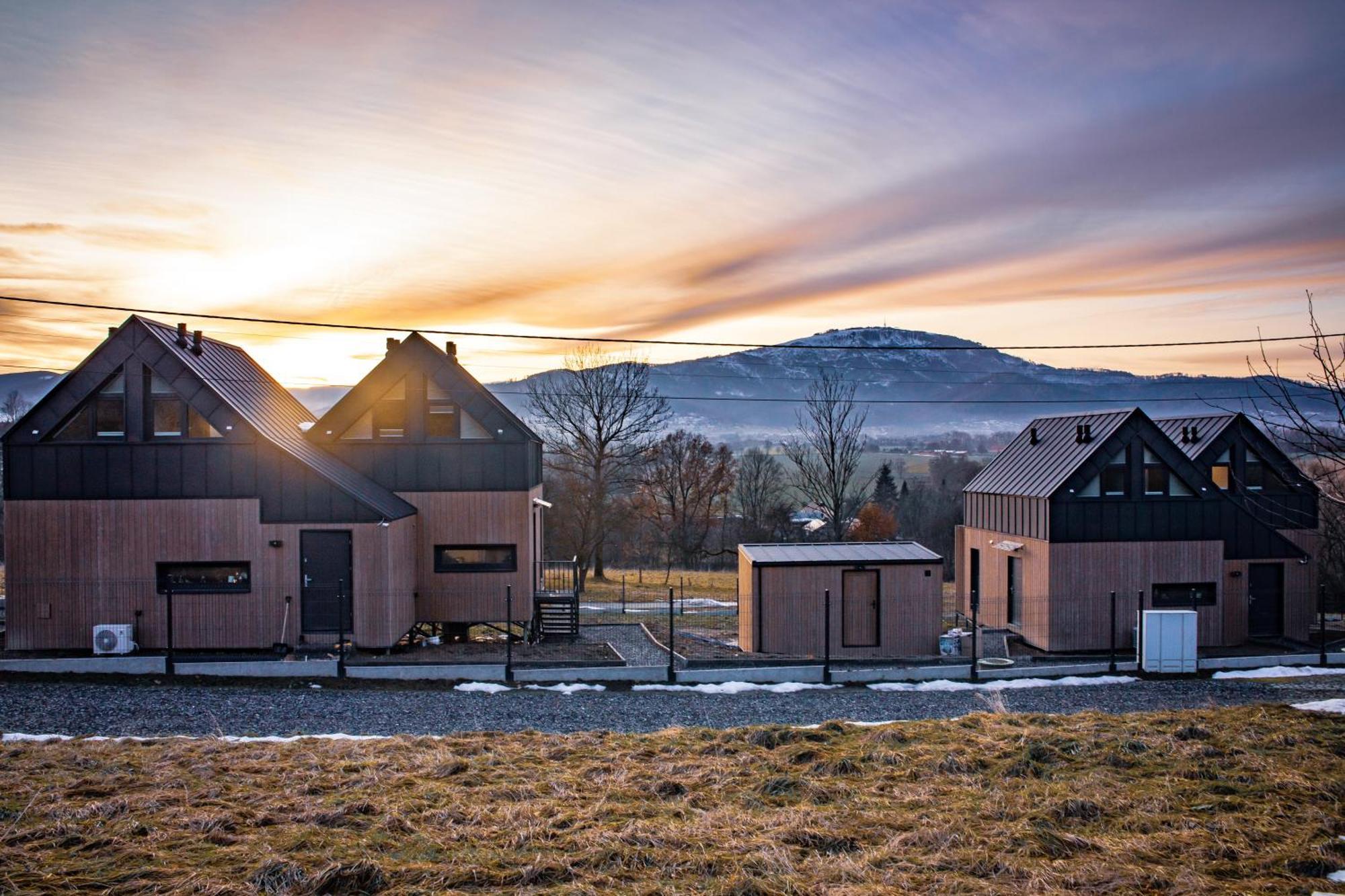 Beskid Sielski - Klimatyczne Domki W Lipowej Z Widokiem Na Gory I Sauna - Dream Apart เชอวีซ ภายนอก รูปภาพ